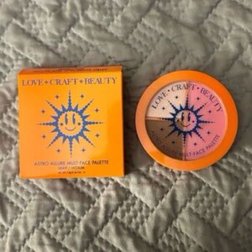 Love+Craft+Beauty Astro Allure Multi-Face Palette - Pink and Orange
